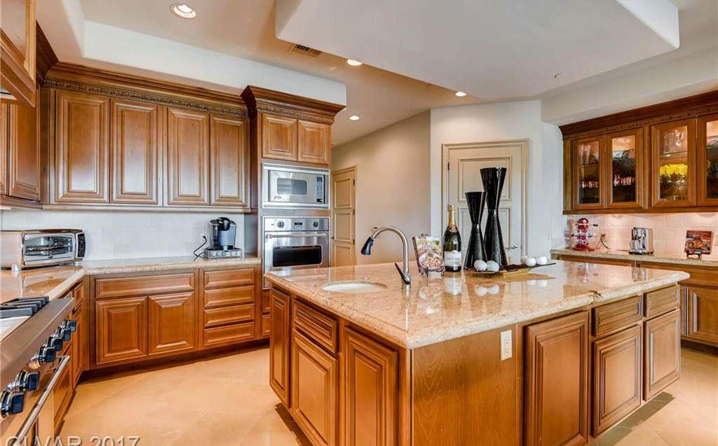 9101 Alta Drive 15, Las Vegas, NV 89145 at One Queensridge Place