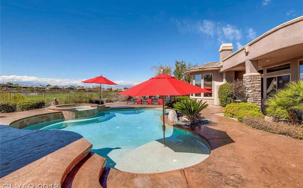 15 Isleworth Drive, Henderson, NV 89052 in Anthem Country Club in Henderson
