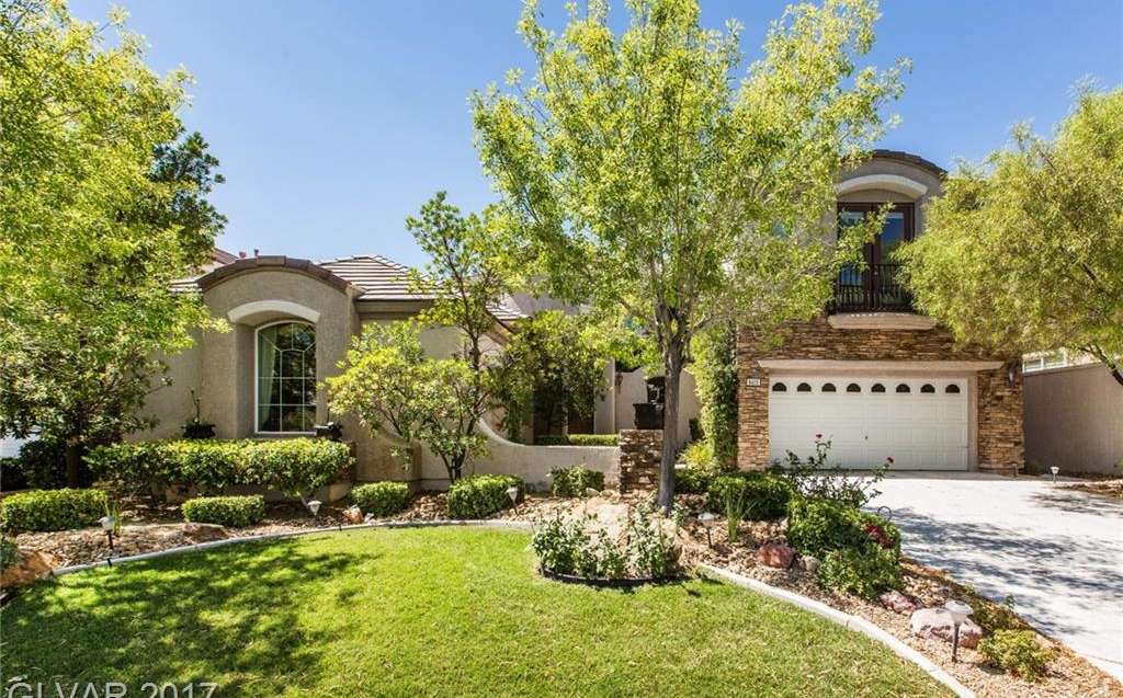 9405 Queen Charlotte Drive, Las Vegas, NV 89145 in Queensridge in Las Vegas