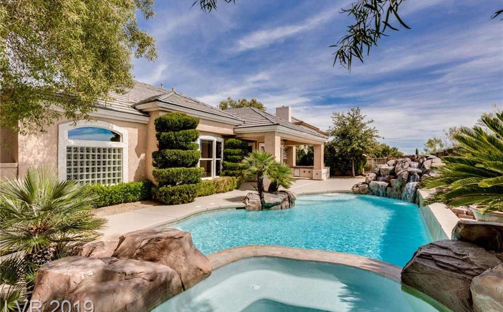 cheap flights from charlotte to las vegas