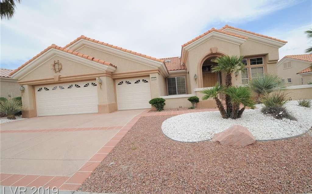 2348 Scotch Lake Street, Las Vegas, NV 89134 in Sun City in Summerlin
