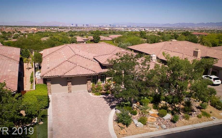 24 Cross Ridge Street, Las Vegas, NV 89135 in The Ridges in Summerlin