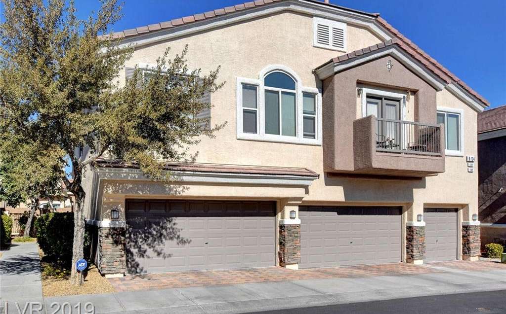 8734 Traveling Breeze Avenue 103, Las Vegas, NV 89178 in Mountains