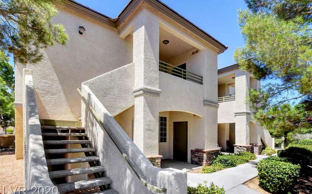 1720 Queen Victoria Street 202, Las Vegas, NV 89144 in The Arbors in