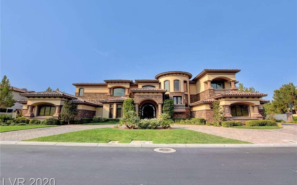 11 Quintessa Circle, Las Vegas, NV 89141 in Southern Highlands in Las Vegas