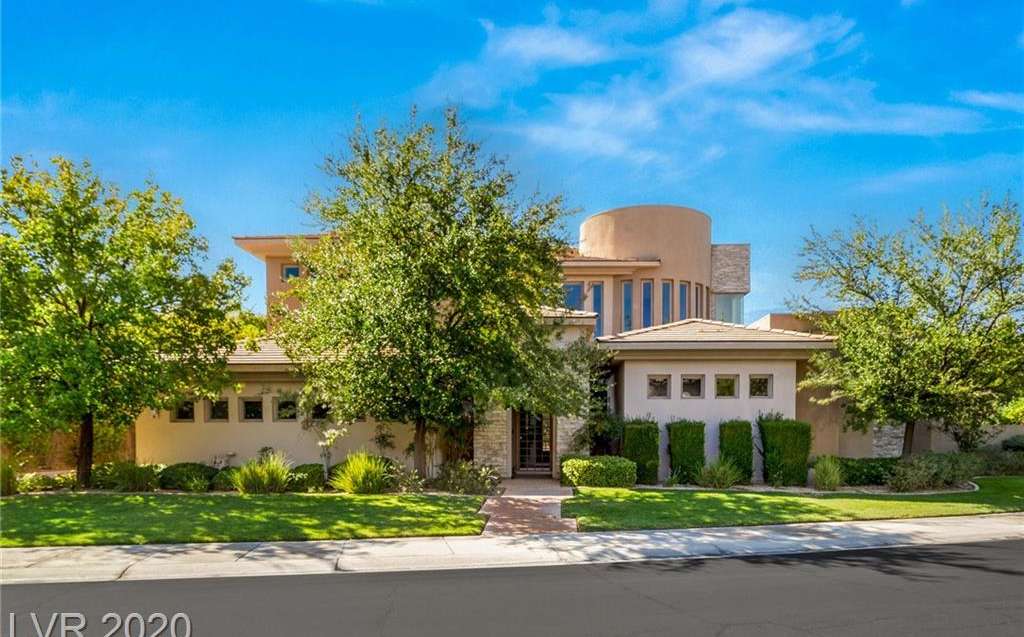 21 Highland Creek Drive, Henderson, NV 89052 in Anthem Country Club in Henderson