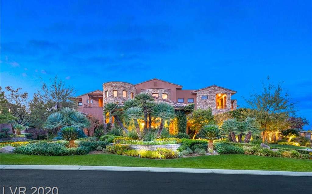 22 Promontory Ridge Drive, Las Vegas, NV 89135 in The Ridges in Summerlin