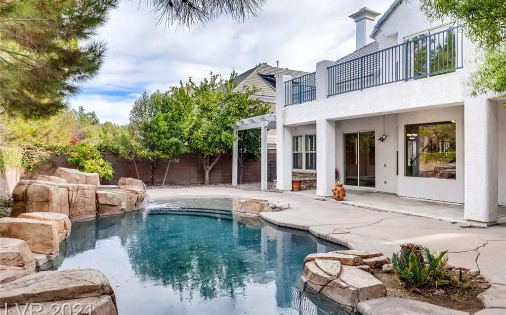 9704 Foxtrap Avenue, Las Vegas, NV 89145 in Queensridge in Las Vegas