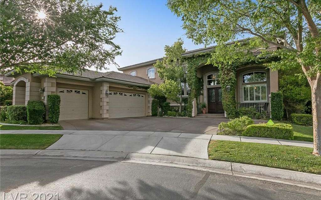 9300 Provence Garden Lane, Las Vegas, NV 89145 in Queensridge in Las Vegas