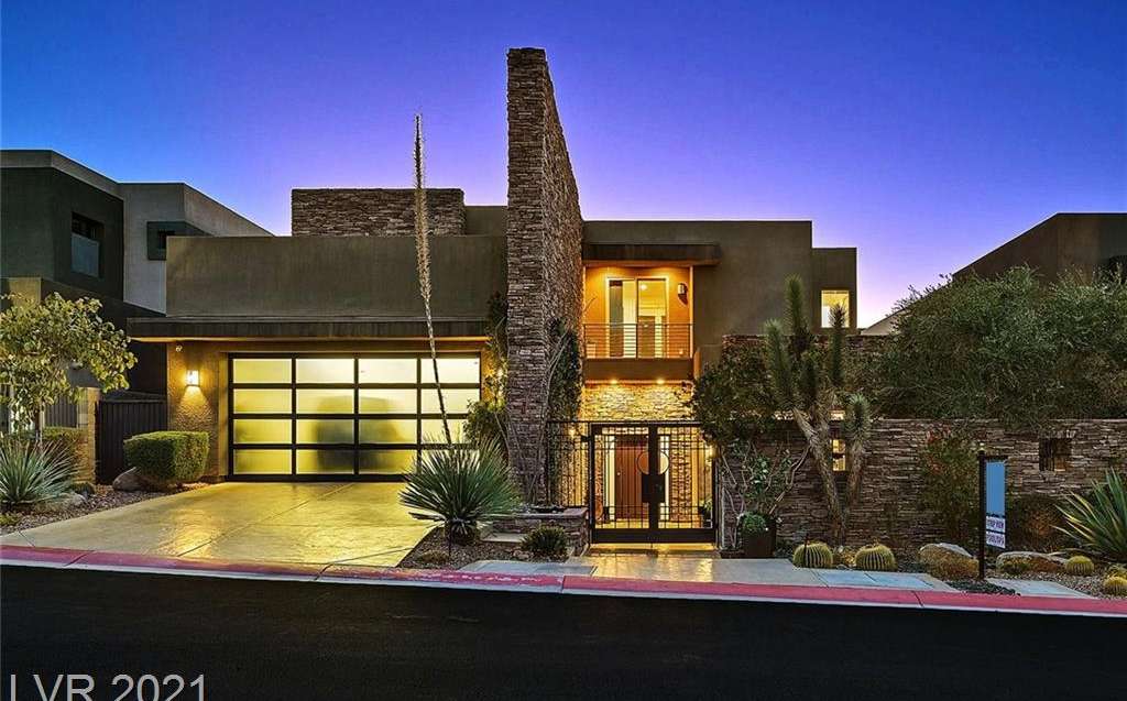 857 Vegas View Drive, Henderson, NV 89052 in Sky Terrace in Henderson