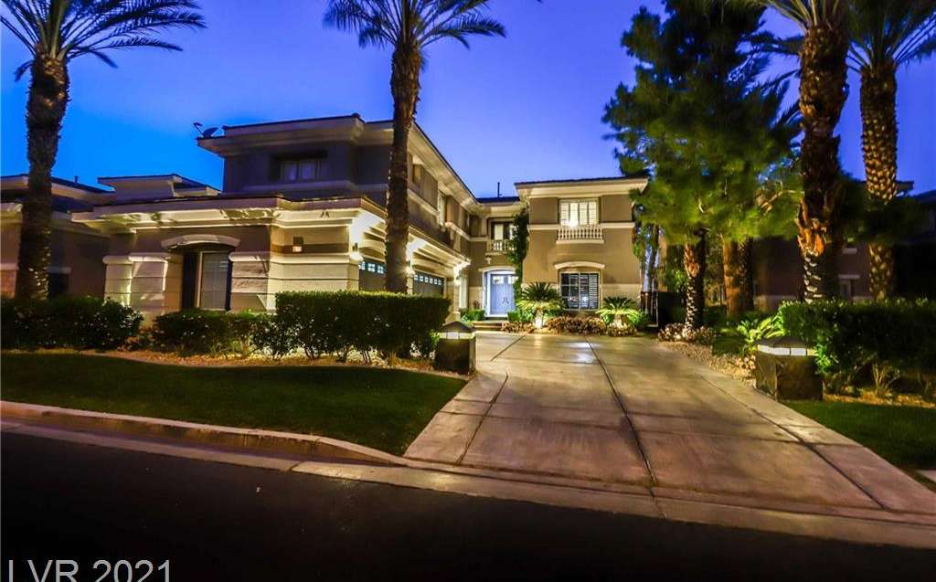 453 Pinnacle Heights Lane, Las Vegas, NV 89144 in Eagle Rock in The Canyons
