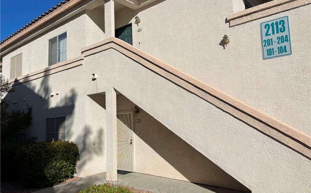 2113 Echo Bay Street 101, Las Vegas, NV 89128 in Las Vegas
