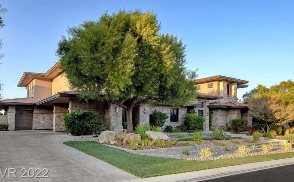 14 Promontory Ridge Drive, Las Vegas, NV 89135 in The Ridges in Summerlin