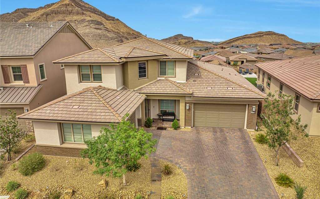 11190 Emory Oak Drive, Las Vegas, NV 89138 in Summerlin in Las Vegas