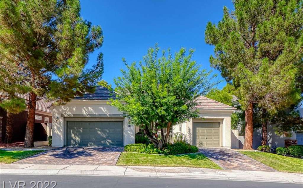 9732 Royal Lamb Drive, Las Vegas, NV 89145 in Queensridge in Las Vegas