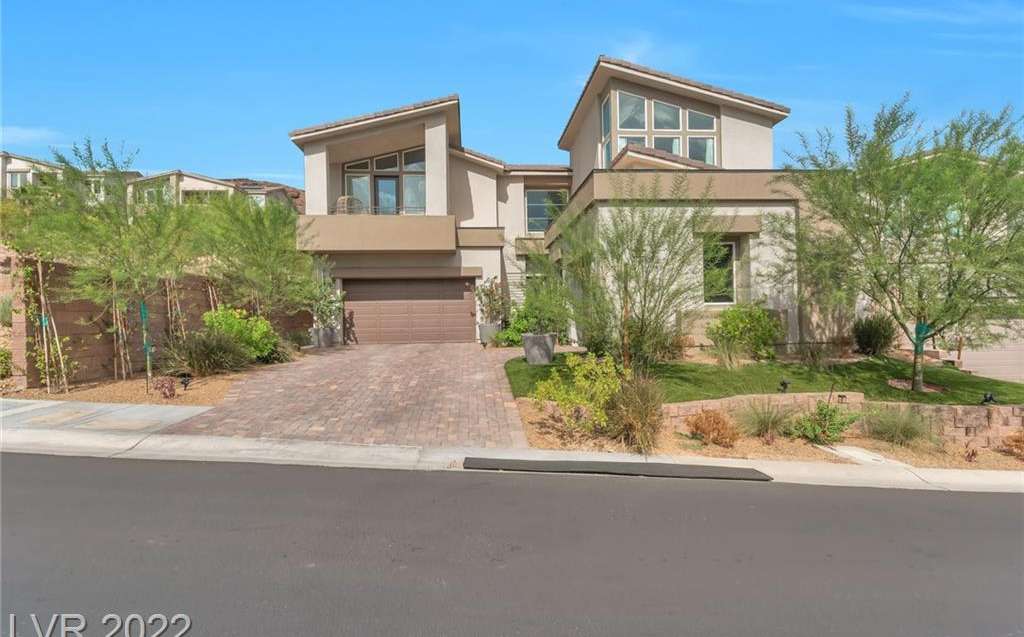 22 Vista Outlook Street, Henderson, NV 89011 in Lake Las Vegas in Henderson