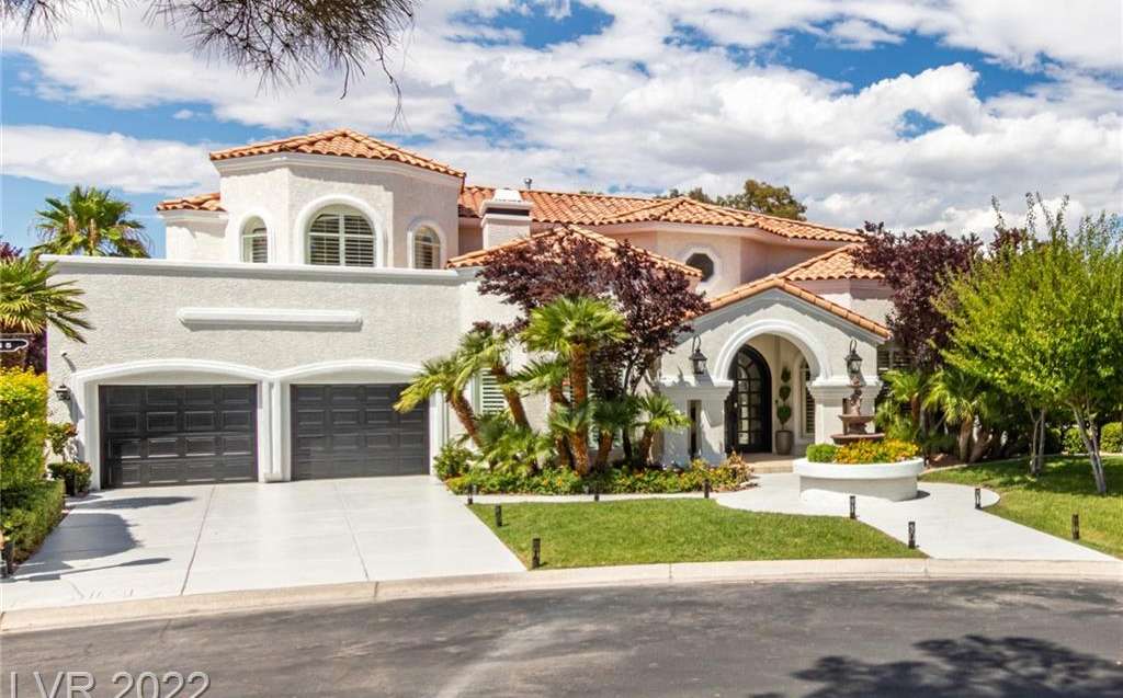 65 Princeville Lane, Las Vegas, NV 89113 in Spanish Trail in Las Vegas