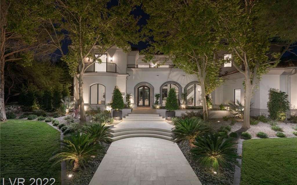 9901 Glenrock Drive, Las Vegas, NV 89134 in Mountain Trails in The Trails