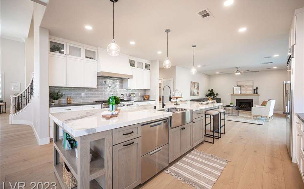 116 Anasazi Drive, Las Vegas, NV 89144 in Talon Pointe in The Canyons