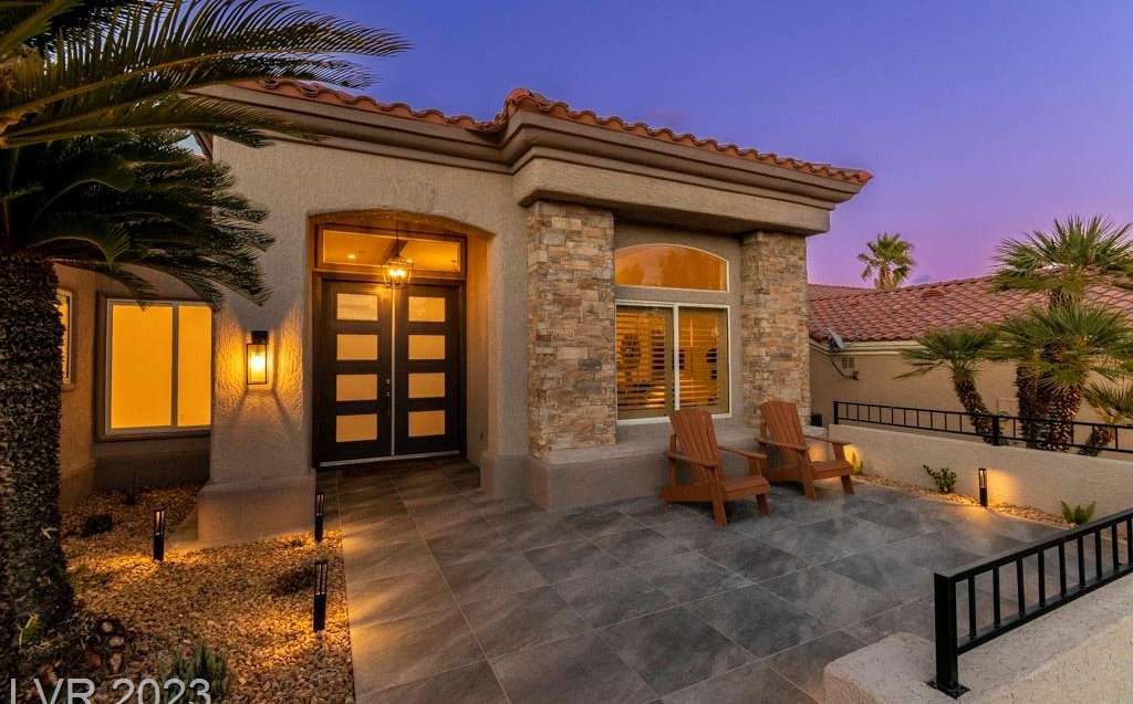 10200 Button Willow Drive, Las Vegas, NV 89134 in Sun City in Summerlin