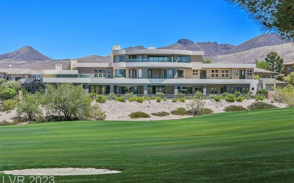 11 Anthem Pointe Court, Henderson, NV 89052 in Anthem Country Club in