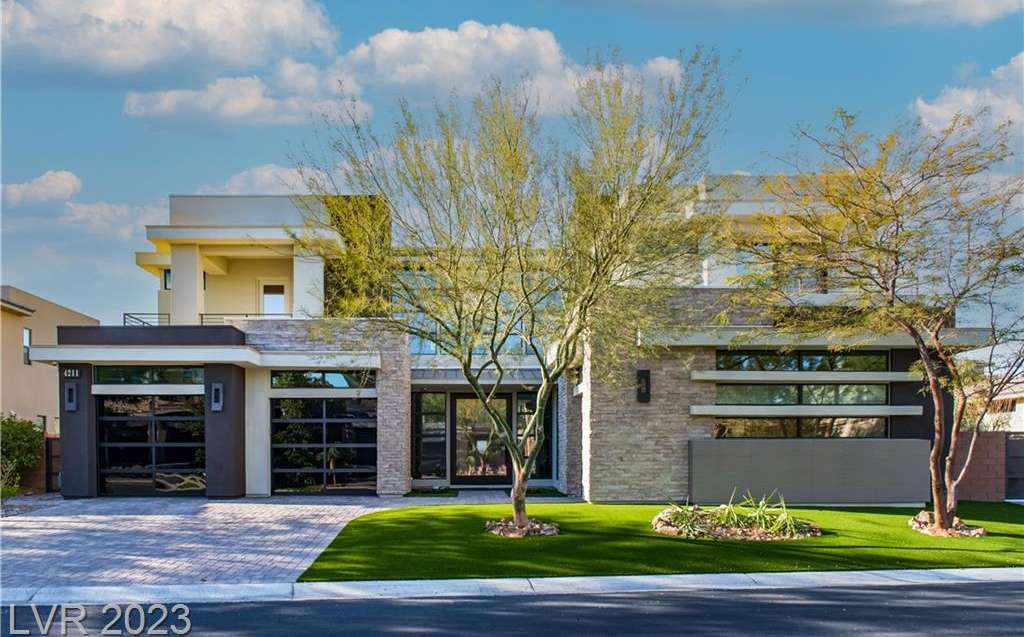 4211 Bronze Ridge Street, Las Vegas, NV 89135 in The Ridges in Summerlin