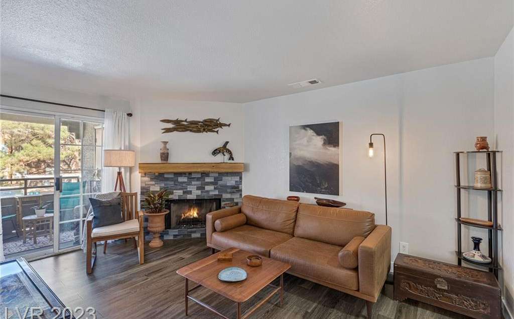 2200 South Fort Apache Road 2206, Las Vegas, NV 89117 in Canyon Gate