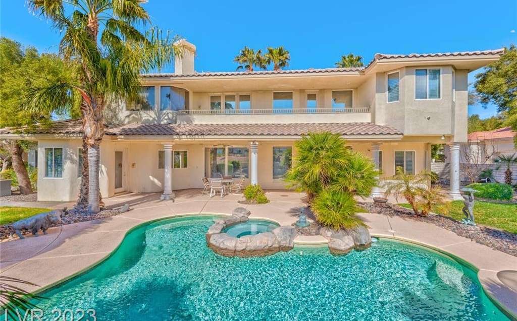 2033 Troon Drive, Henderson, NV 89074 in Legacy Country Club in Henderson