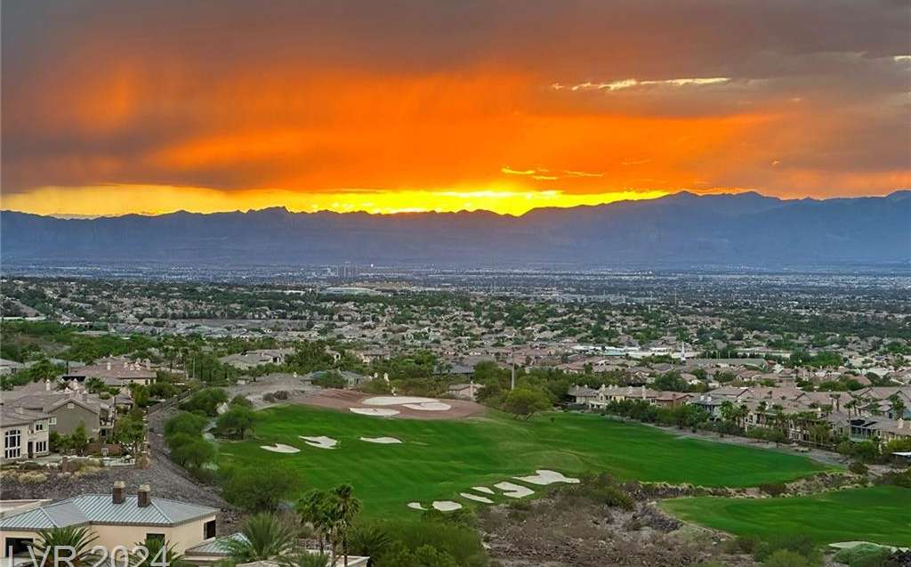 467 Serenity Point Drive, Henderson, NV 89012 in Macdonald Highlands in Henderson