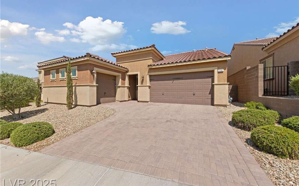 316 Sidewheeler Street, Henderson, NV 89012 in Henderson