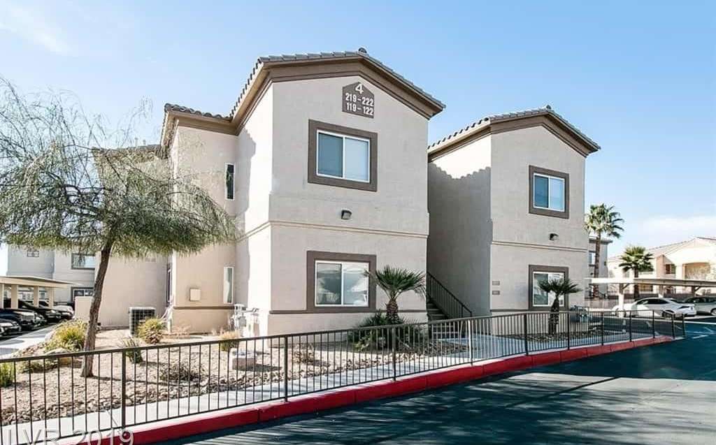 8725 West Flamingo Road #221, Las Vegas, NV 89147 in Las Vegas