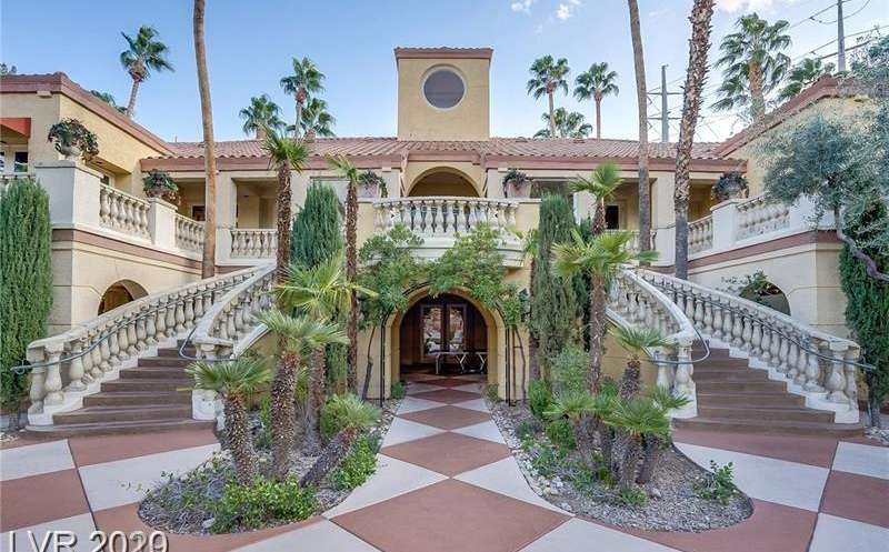 260 West Flamingo Road #223, Las Vegas, NV 89109 in Las Vegas